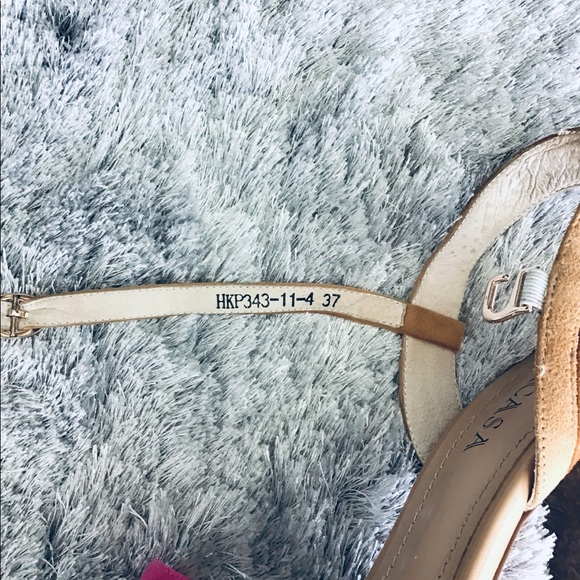 Sacasa Leather Shoes Heels - Picture 5 of 6